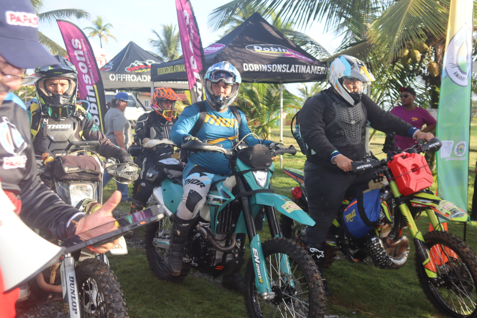 Motos – Cruce Península 26 (Demo)